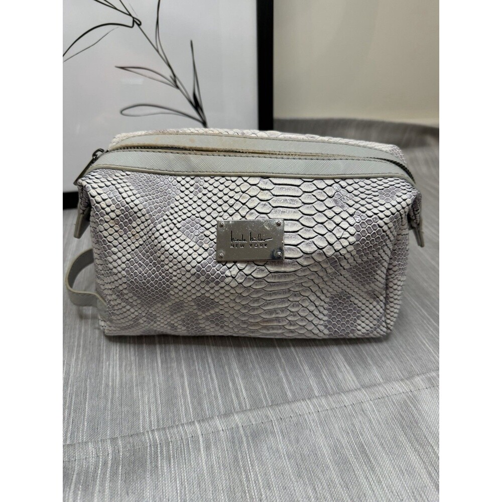 Nicole by Nicole Miller Faux-Snakeskin White/gray Makeup Bag